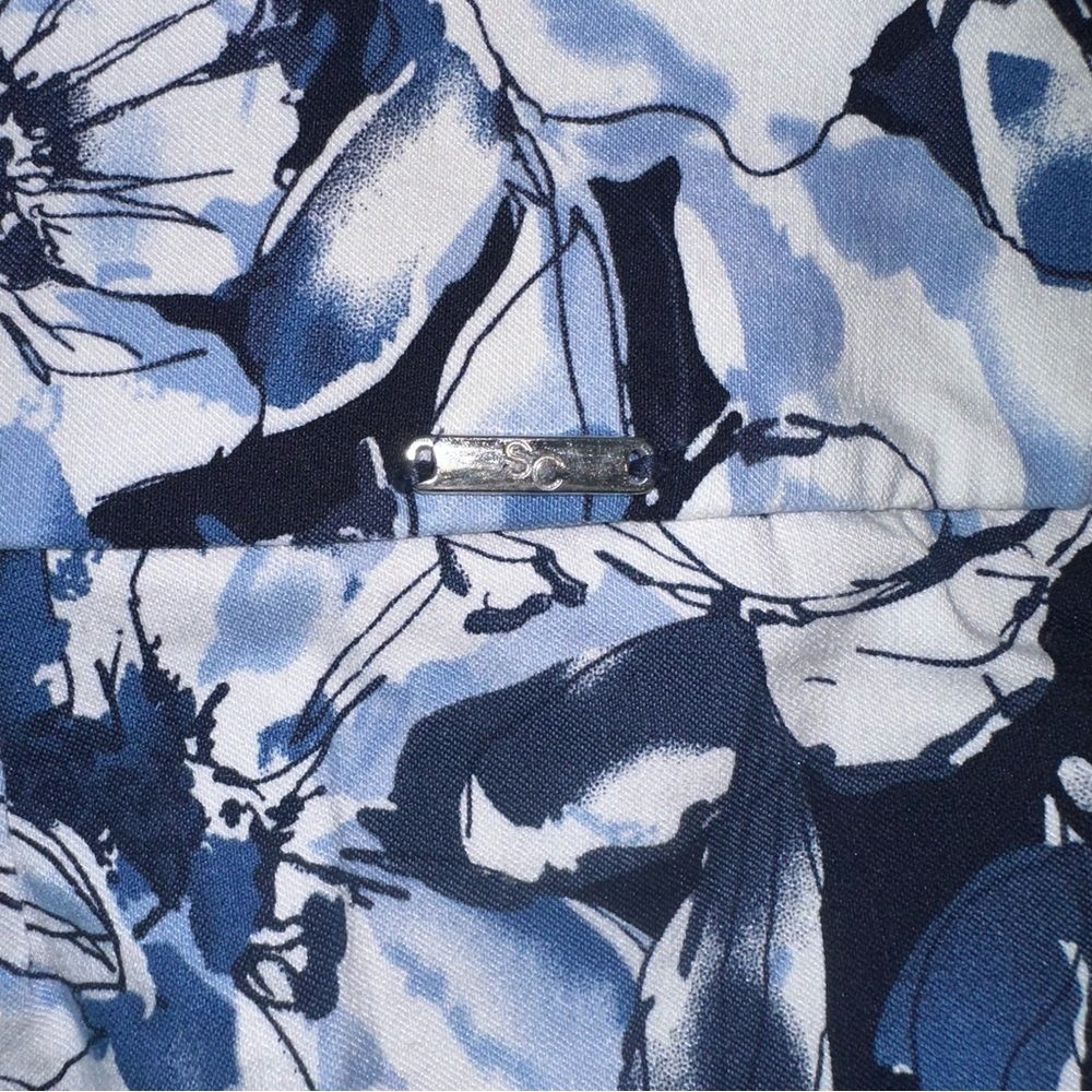 S.C.&Co. Blue Floral Pull-on Skort L Stretchy Lined Pockets Golf Tennis NWOT - Picture 4 of 6
